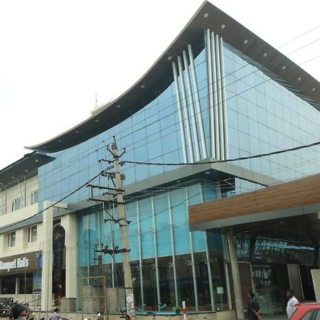 Hotel Grand Nagarjuna By Konark Hotels Guntur Bagian luar foto